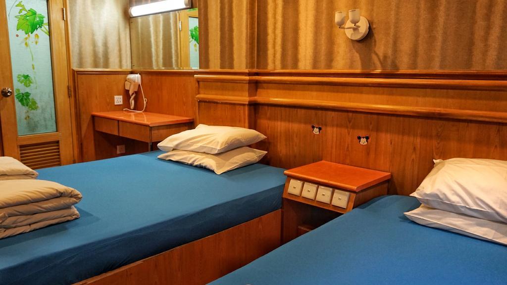 Usa Hostel Гонконг Экстерьер фото